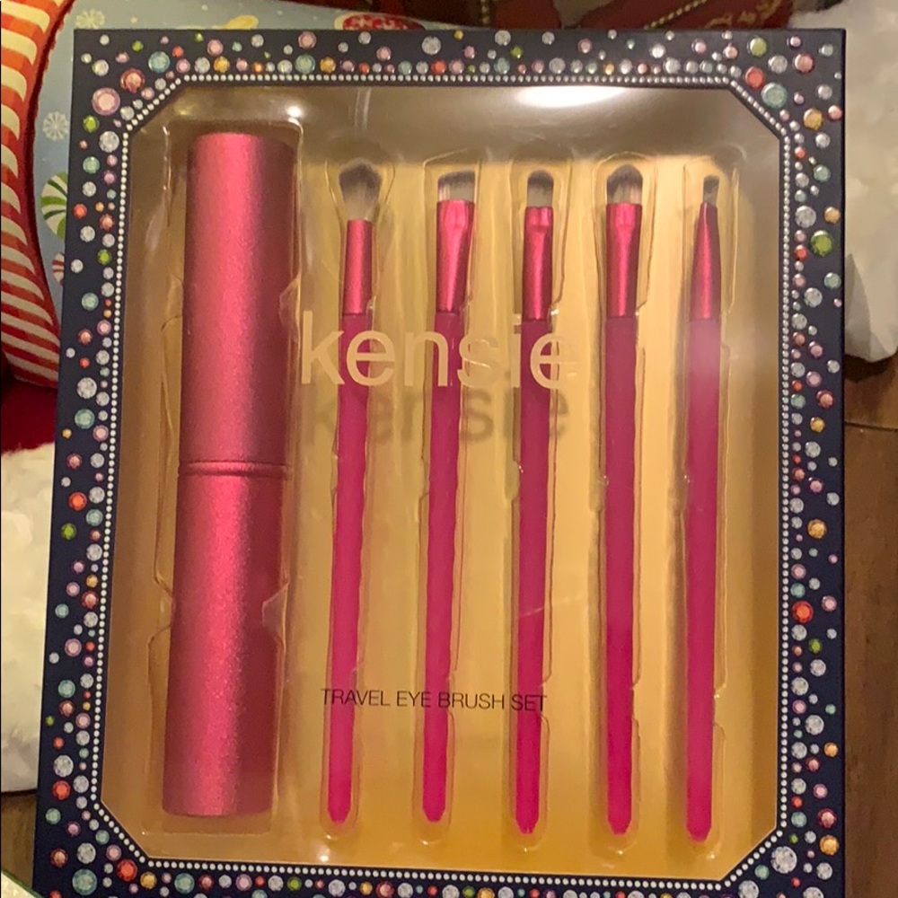 ♥️ Kensie ♥️ Travel Eye Brush Set❗️